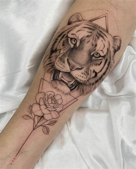 101 Best Women’s Feminine Tiger Tattoo Ideas That Will Blow